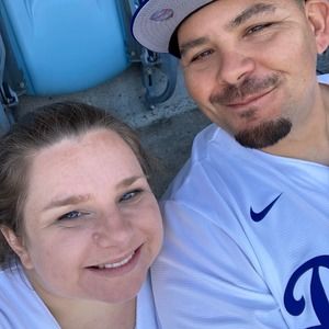 Meet your Posher, Mae rose